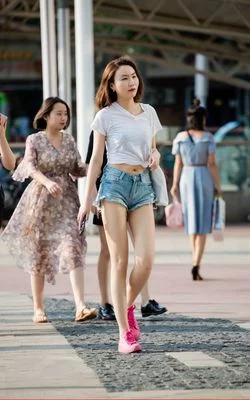 86版农场主三个女儿