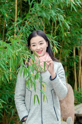 美丽小蜜桃